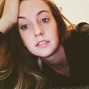 Meet your Posher, Holly